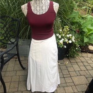 Gap white wrap skirt Sz S/M